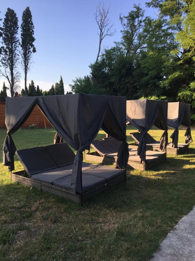 Mas Le Nathakassou Villa Cabannes Luaran gambar